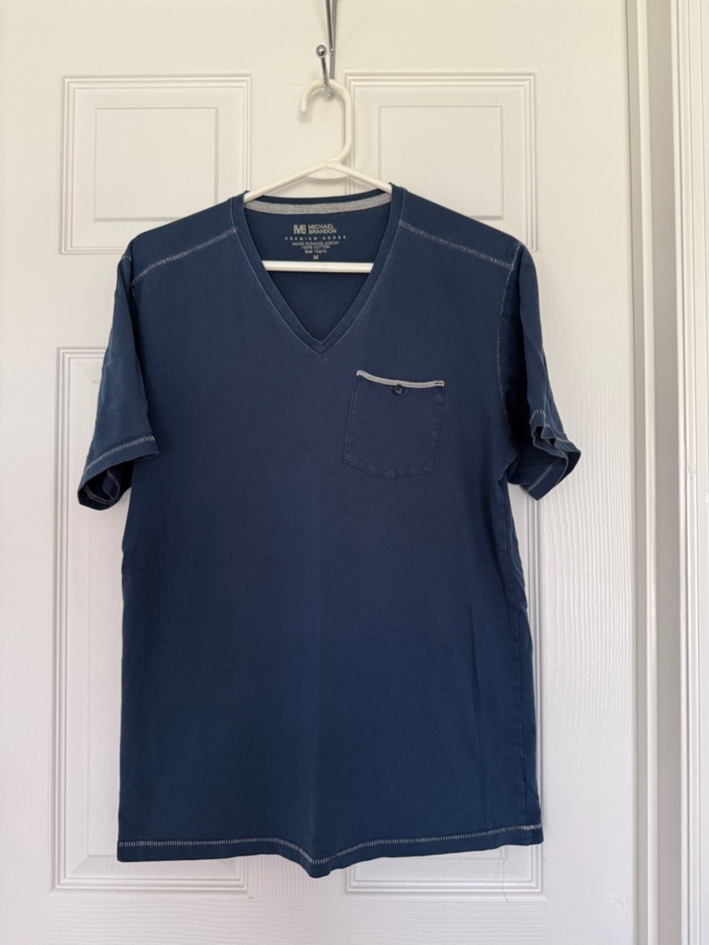 Michael Brandon mens navy & white pocket teeshirt